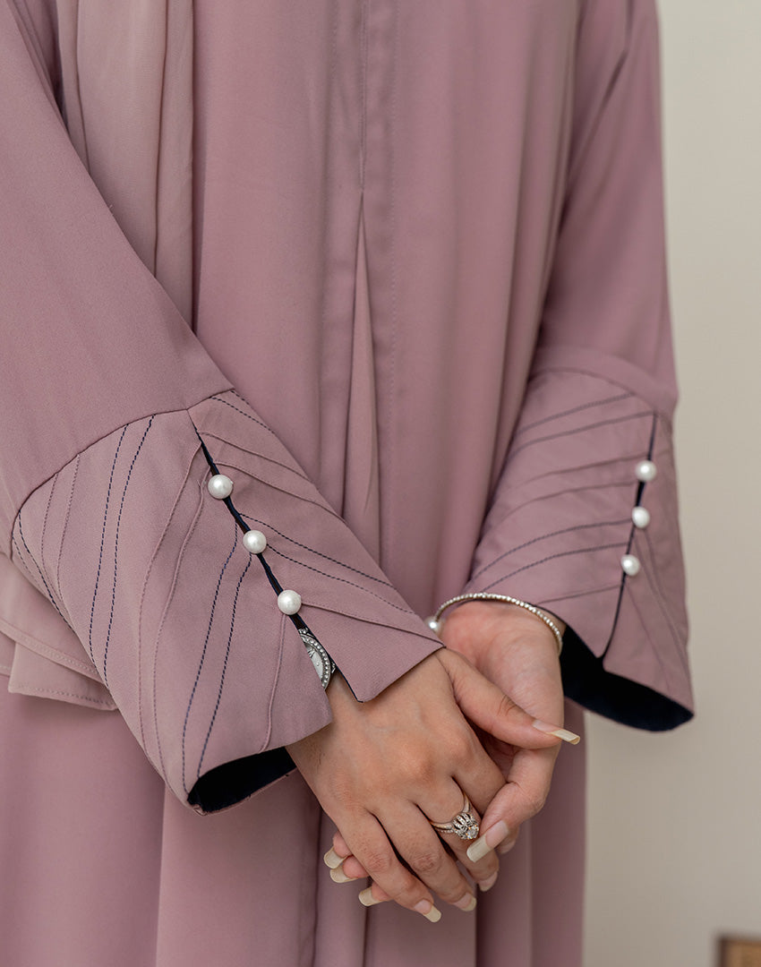 Zahra (front open)
